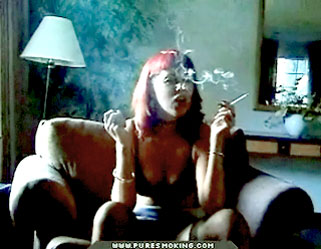 Smoking Fetish : Bad girl Smoking for real