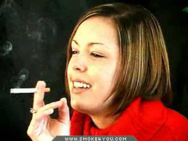 Smoking Fetish : Aliah Angel